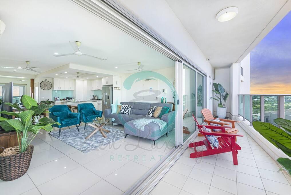 Zen Sea Breeze - Darwin's Premier Family Apartment