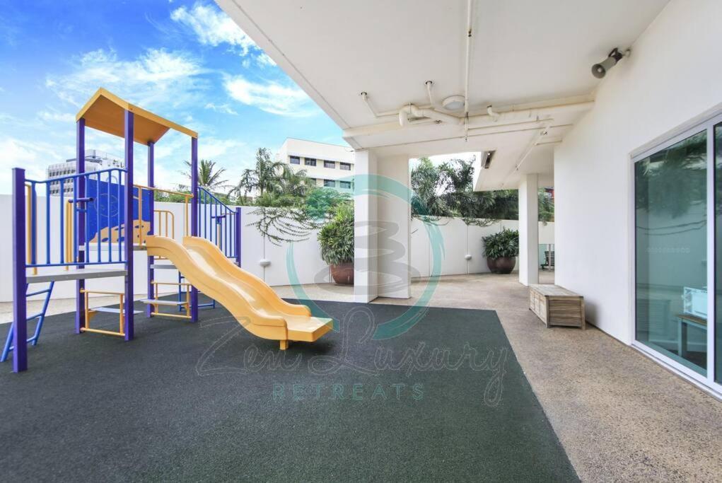 Zen Sea Breeze - Darwin's Premier Family *